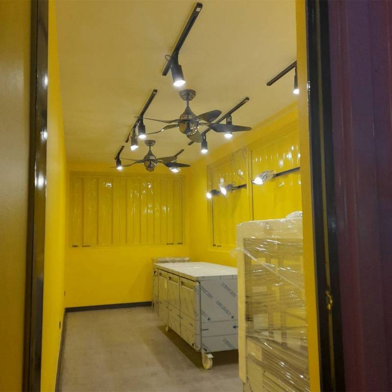 ตู้คอนเทนเนอร์ร้านค้า​